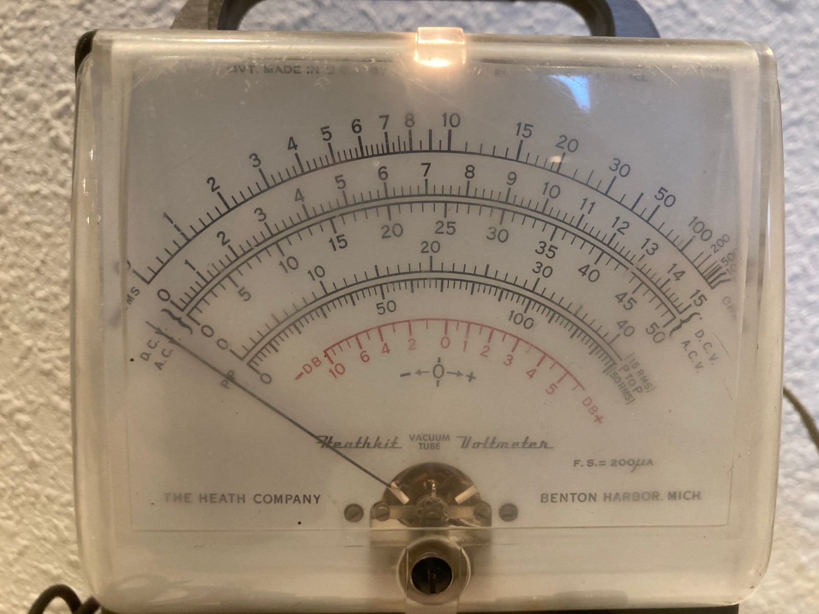 Heathkit Vacuum Tube Voltmeter - Model V-7A