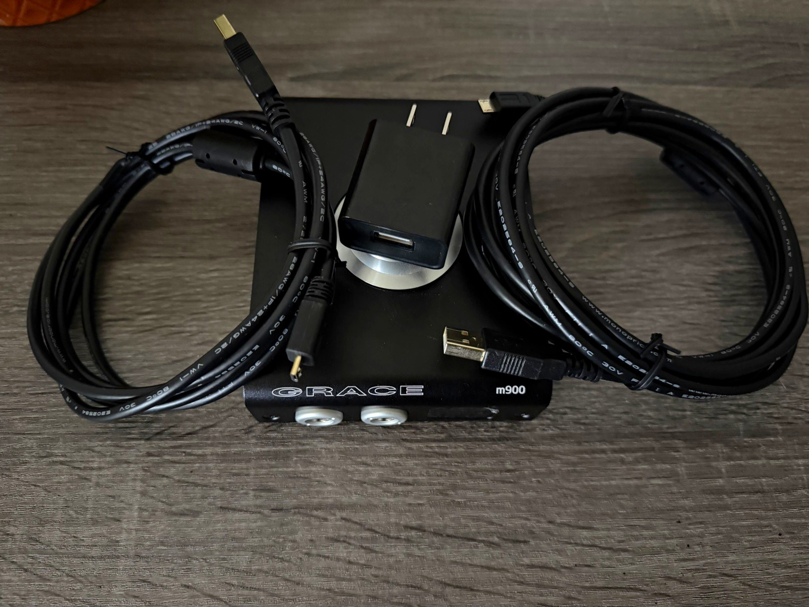 Grace Design m900 USB Audio Interface DAC Headphone Monitoring w/ Cables