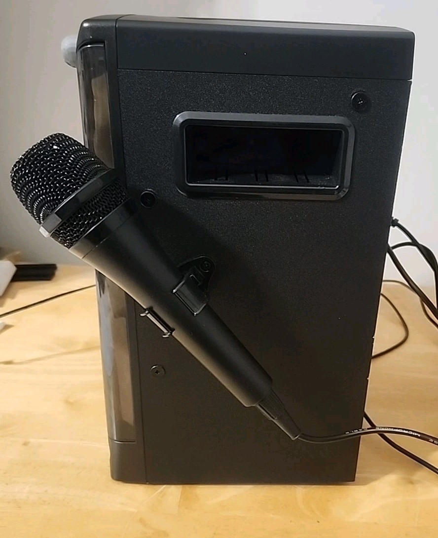 The Singing Machine Karaoke Bluetooth CD&G # SML633BK LED Lights 1 Microphone