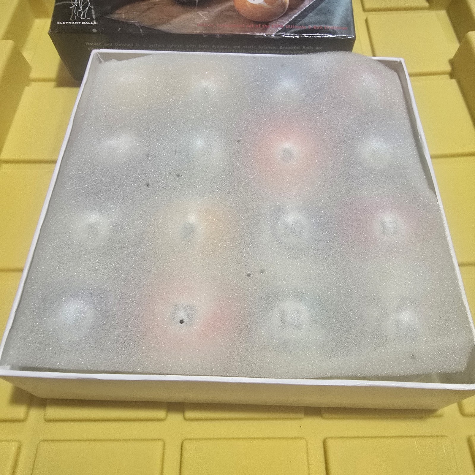 Elephant Beautiful Balls World Class Professional Billiard Balls