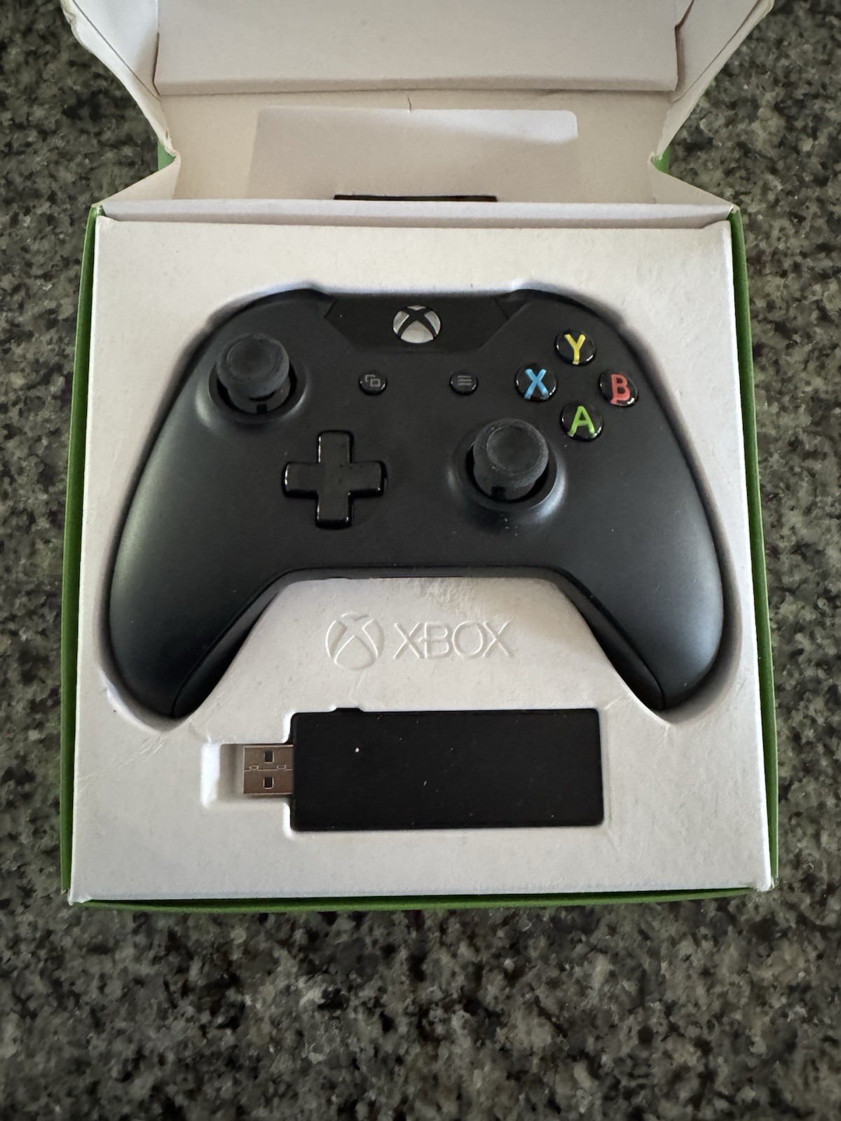 Microsoft Xbox One Controller / Windows 10 - NG600001