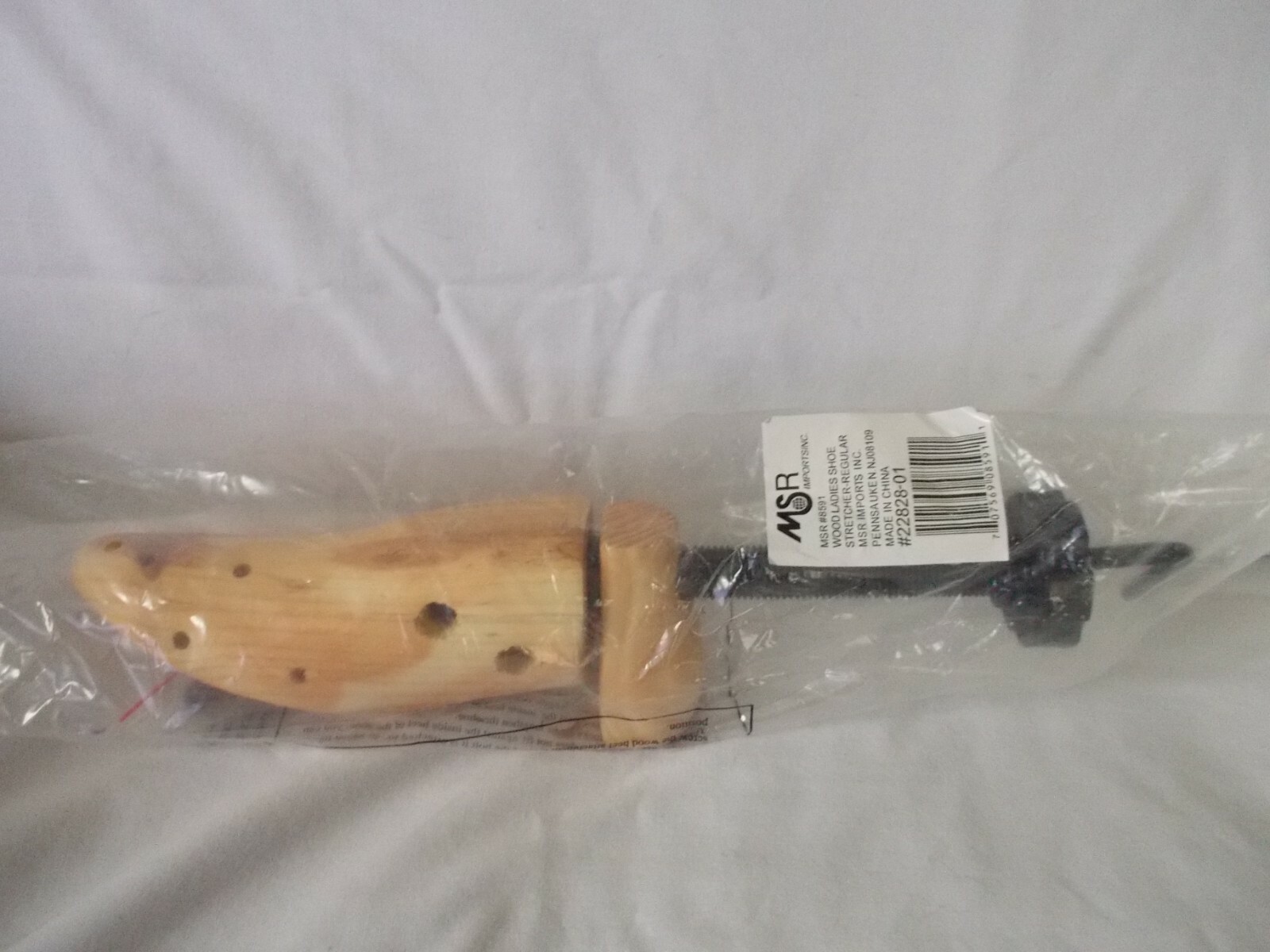 NWT! Wood Ladies Shoe Stretcher/ Size Regular