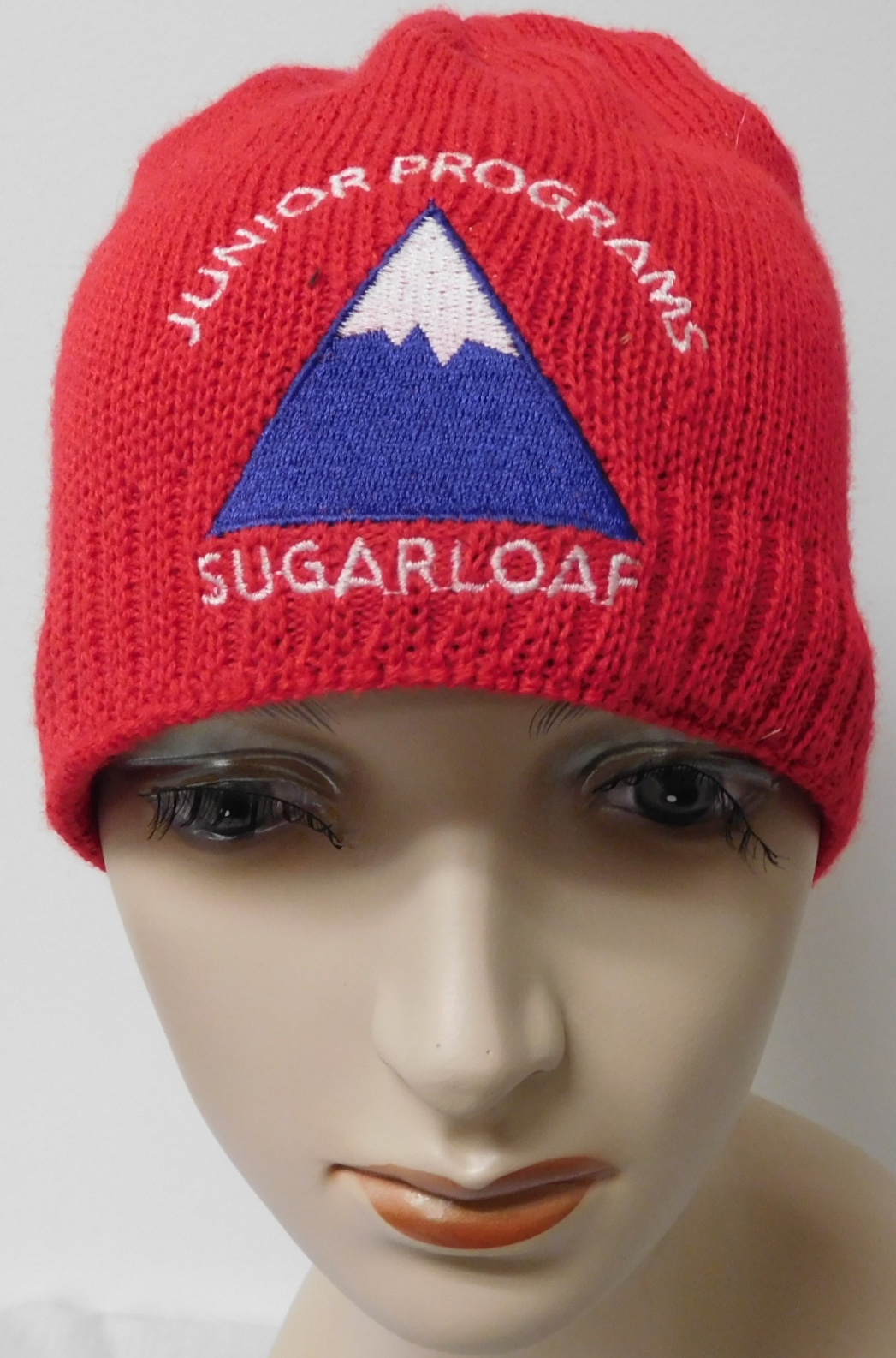 SUGARLOAF JUNIOR PROGRAMS VINTAGE BEANIE RED KNIT HAT W/ POM POM EUC