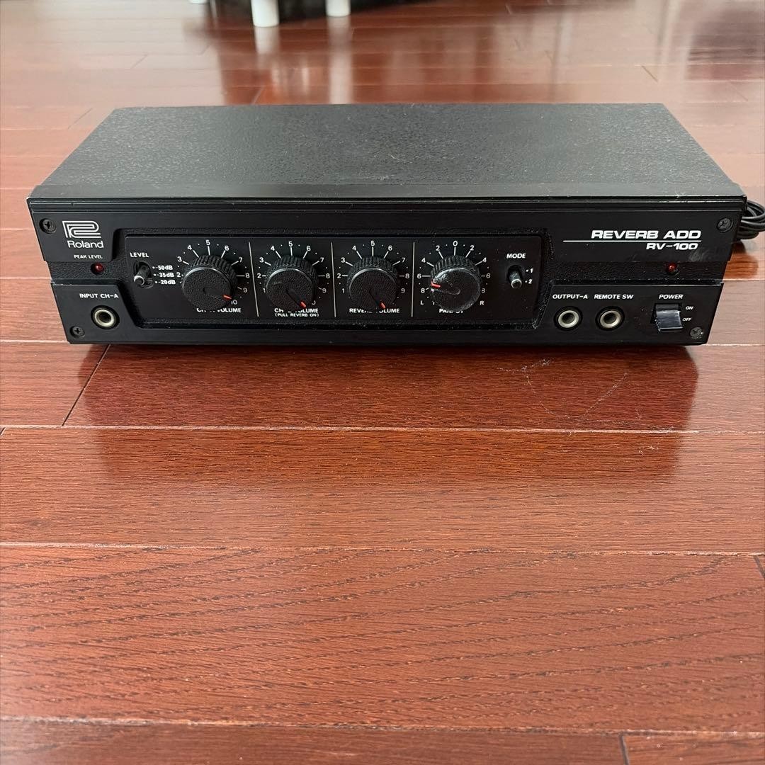 Used Roland RV-100 Reverb Add Vintage Analog