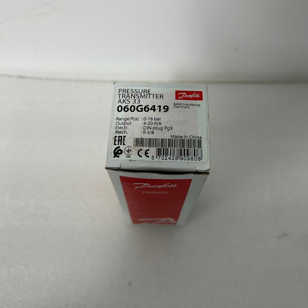 1PCS Danfoss AKS33 060G6419 pressure sensor
