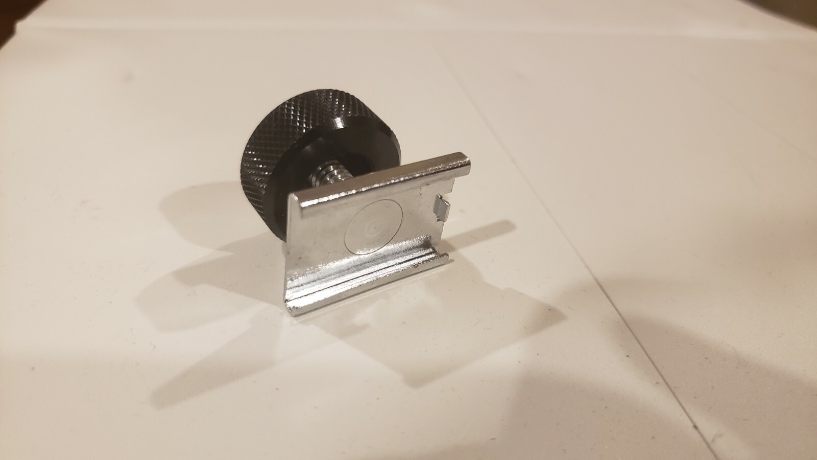 Shure A88SM Screw Type Camera Mount Adapter