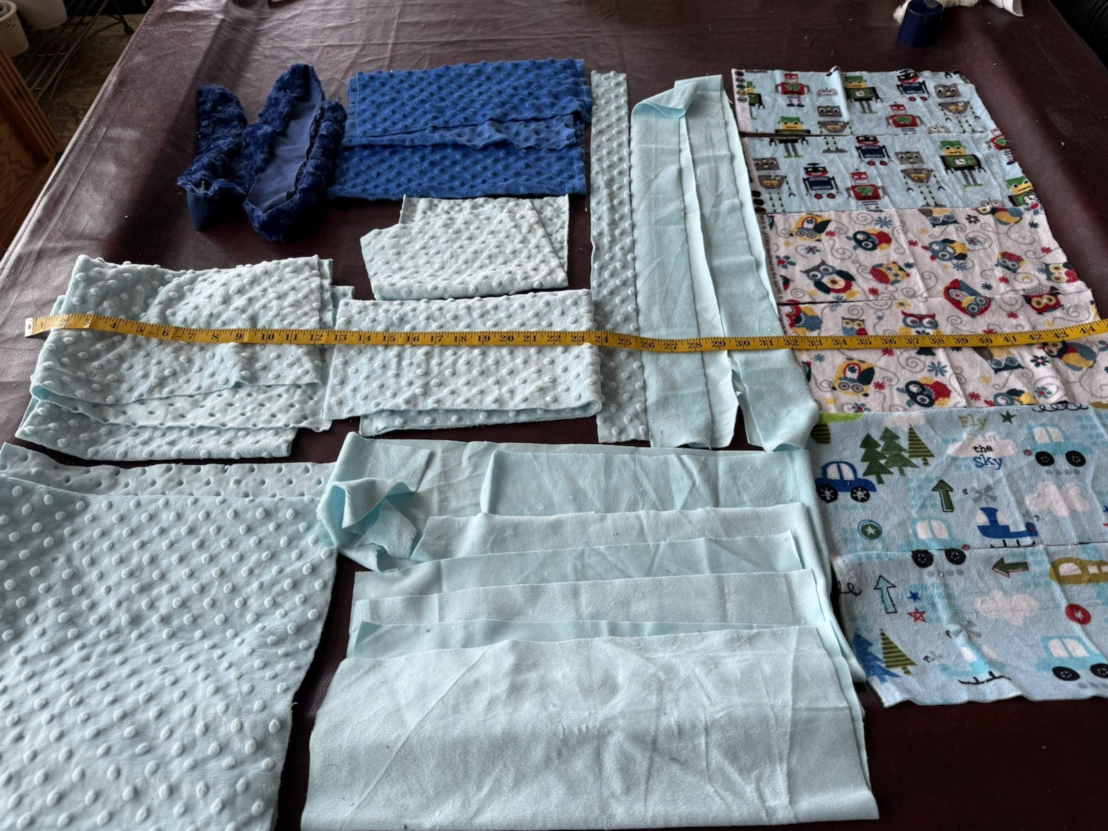 Miscellaneous Random Fabric Scraps MINKY CUDDLE DOT ROSEBUD PRINTS COLOR THEMES
