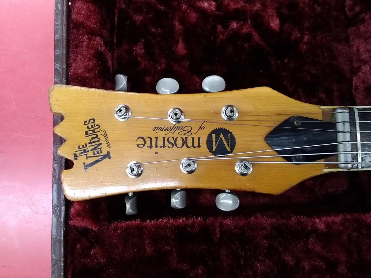 MOSRITE ELECTRIC GUITAR VENTURES MODEL Used