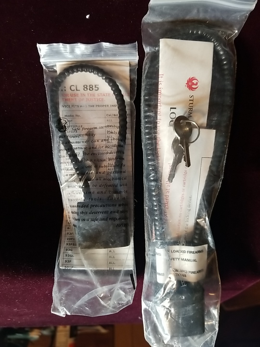 2 Gun Locks