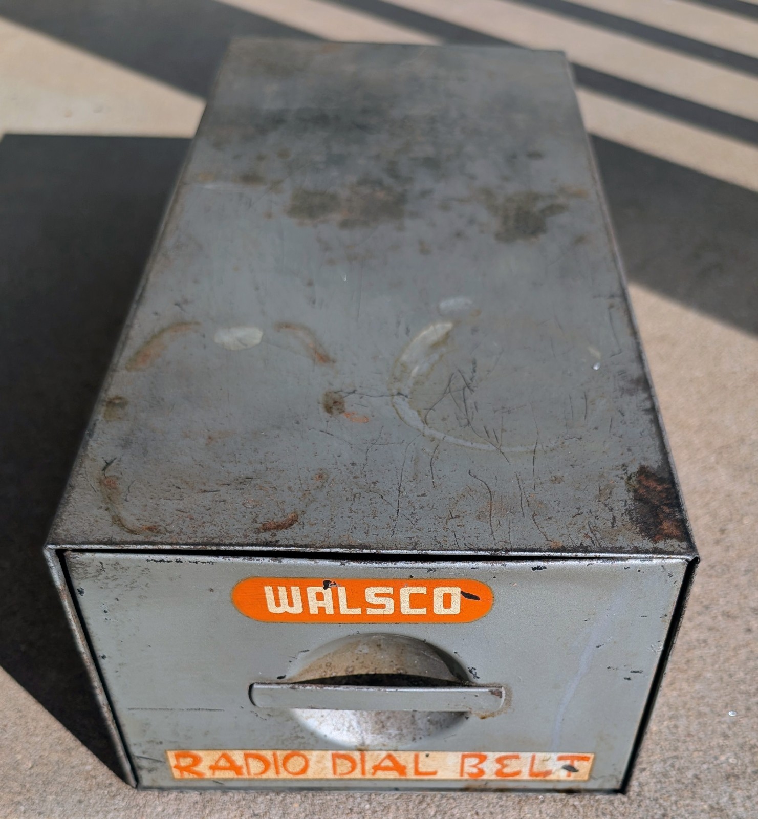 Walsco Radio Dial Belt Cabinet