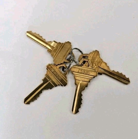 4 Same Precut GMS Brand Set Up Keys, New