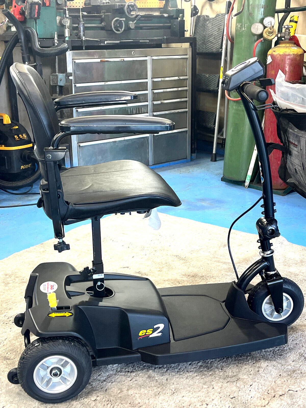 Pride Mobility Go Go ES 2 Black Electric Scooter 250LBS Capacity