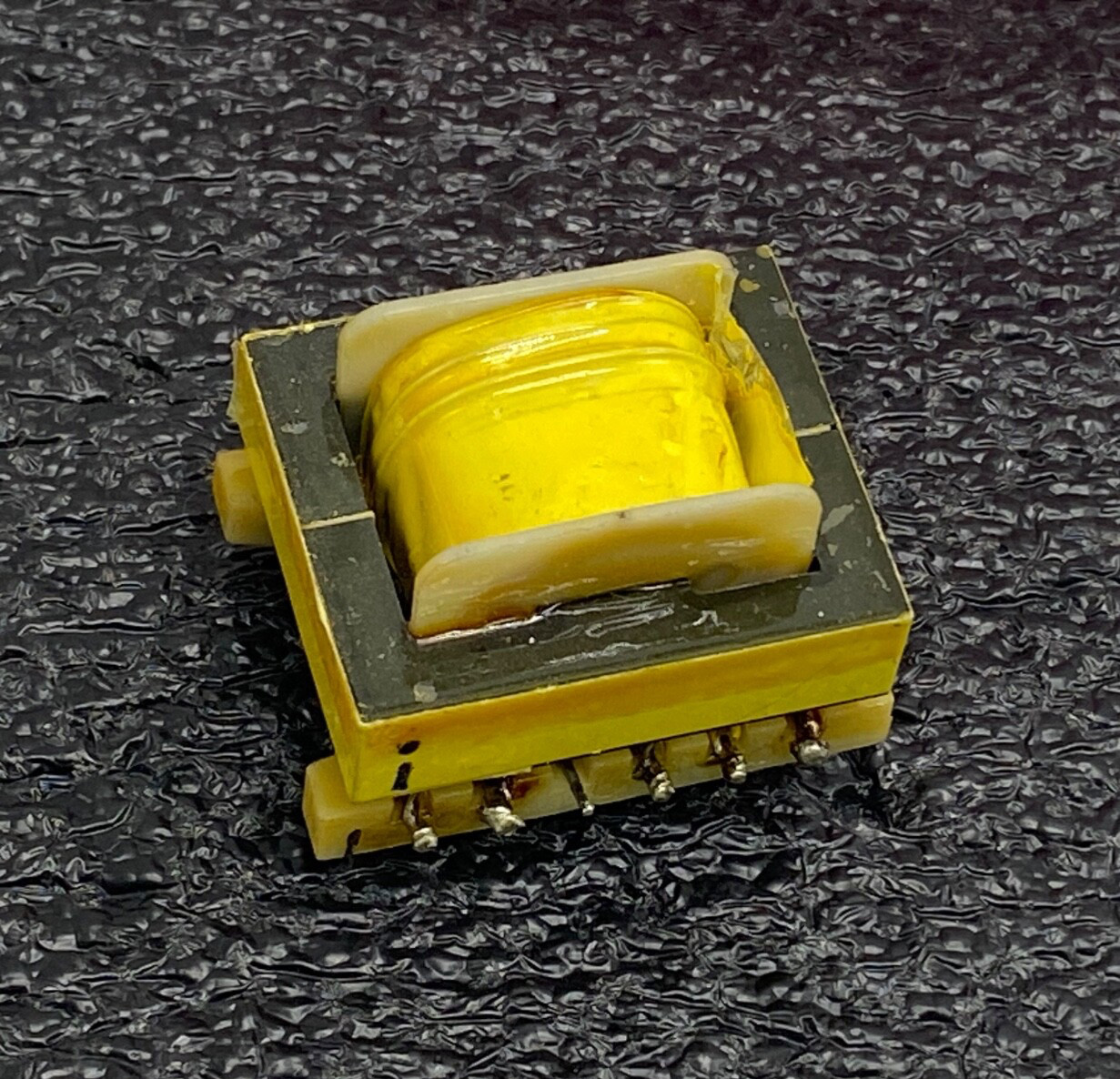 transformer MC-5864, MC5864 0144