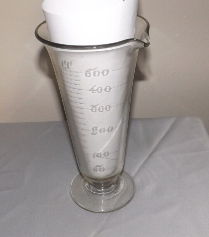 Glass Beaker 500 ML Etched Numbers Antique NY City PA Approved