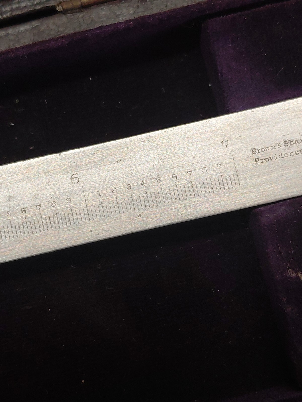 BROWN & SHARPE 7" CALIPER IN CASE