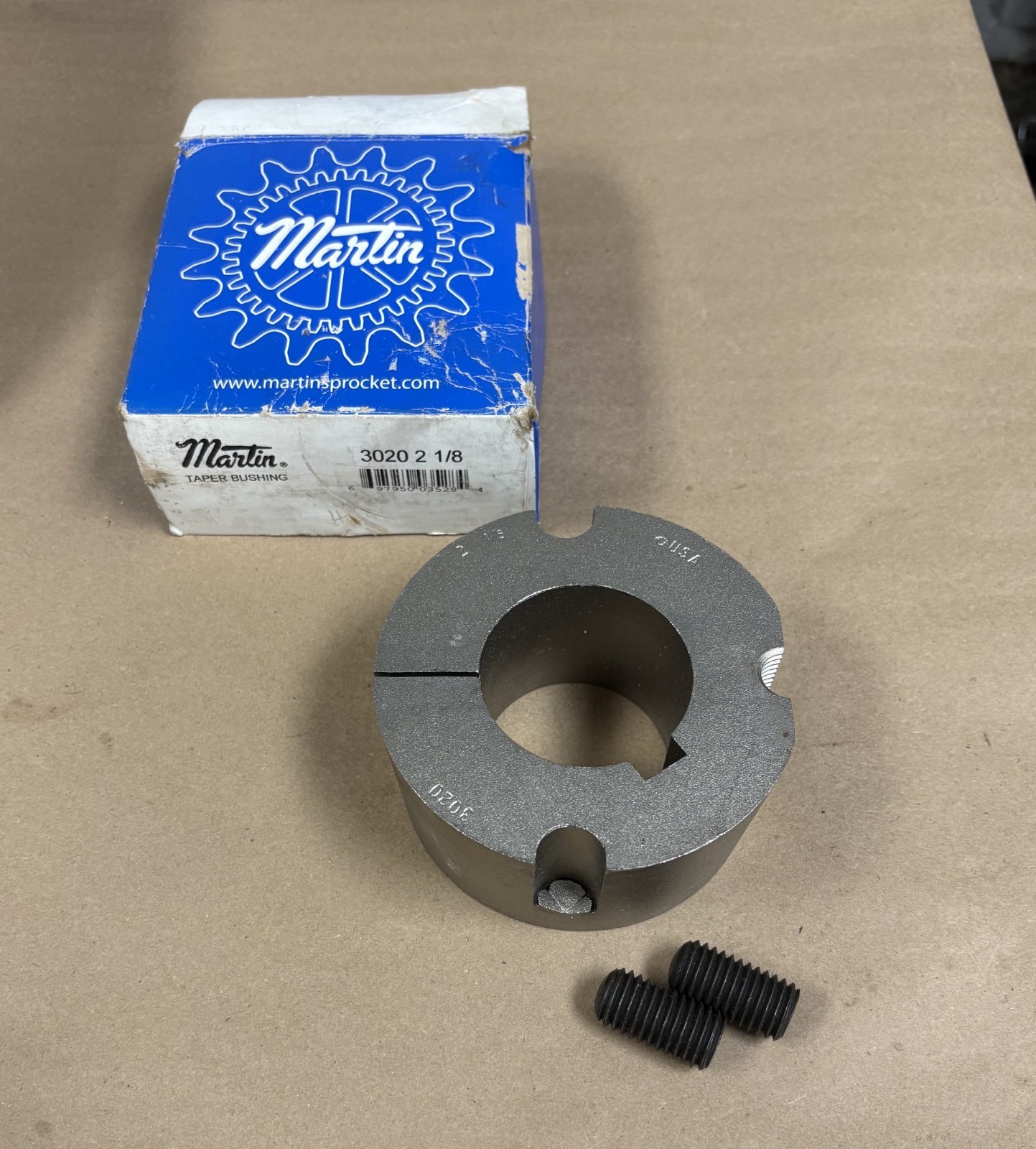 MARTIN 3020 2-1/8 TAPER BUSHING NEW