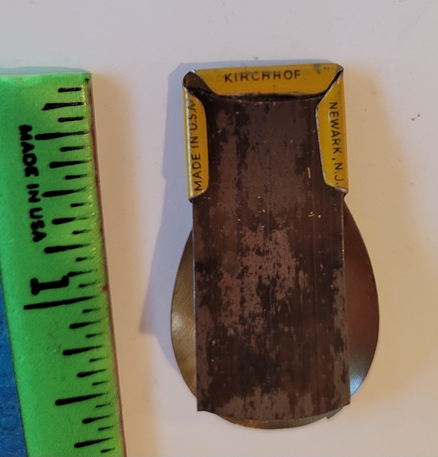 Vintge 1930s tin litho clicker Weather Bird Shoes premium Kirchhof NJ Rooster