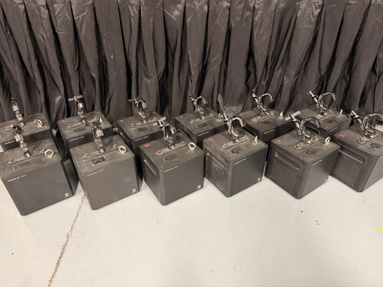 Showven Sparkular Falls - Full Set of 12 Units, Cables, Consumables