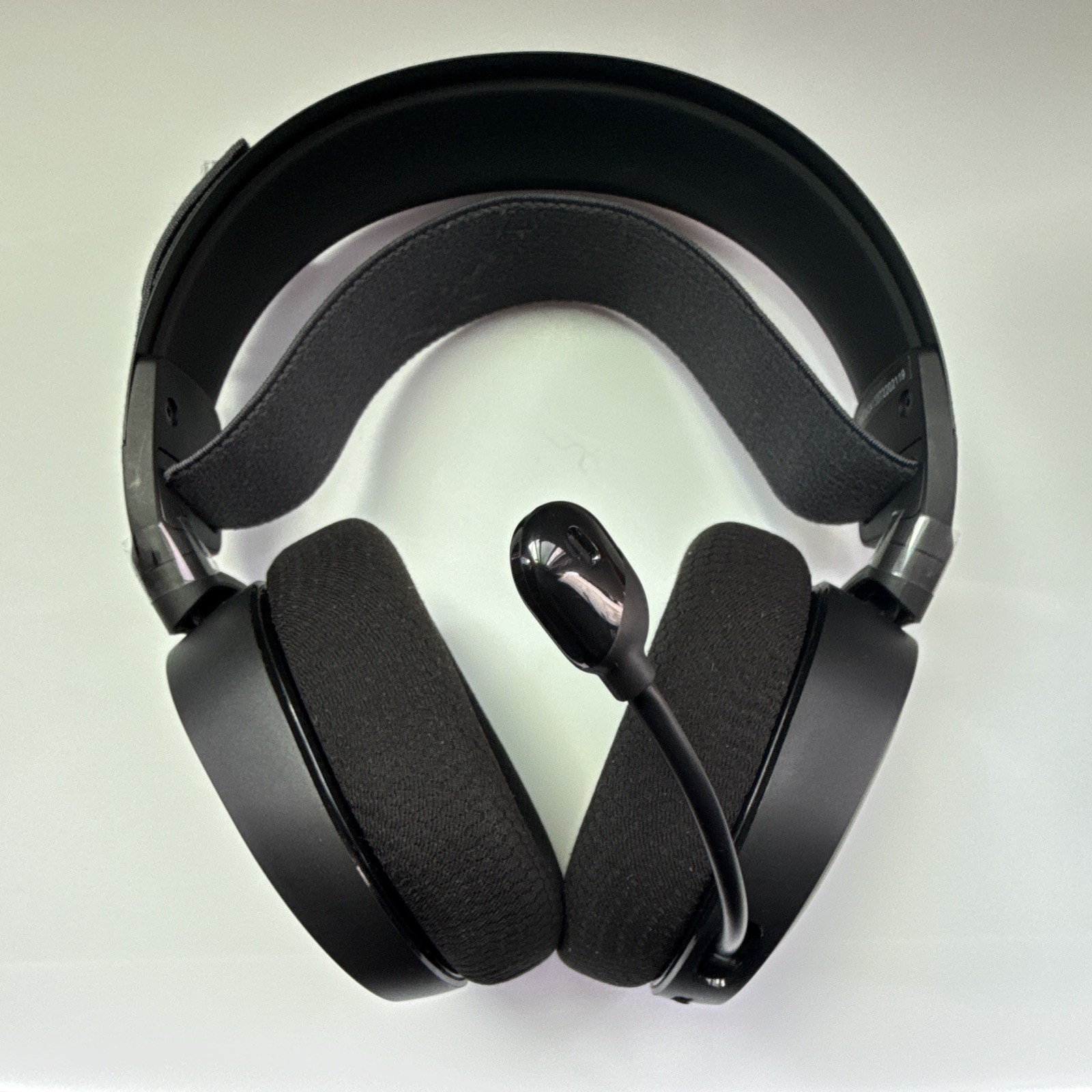 SteelSeries Arctis 7 + Black Wireless Bluetooth Gaming Headset - No Dongle