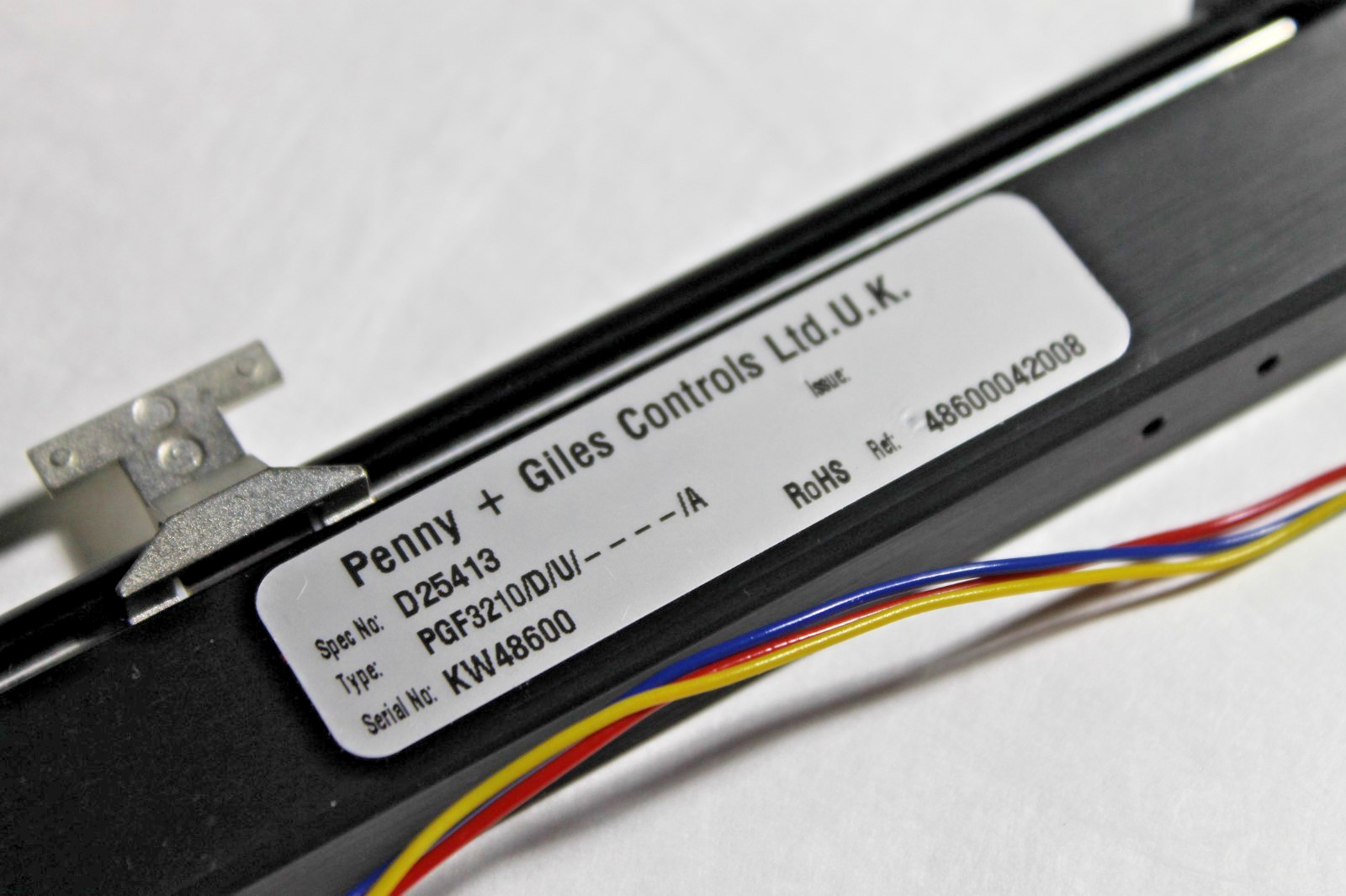 Penny + Giles Controls PGF3210/D/U/----/a Spec No: D25413 Faders