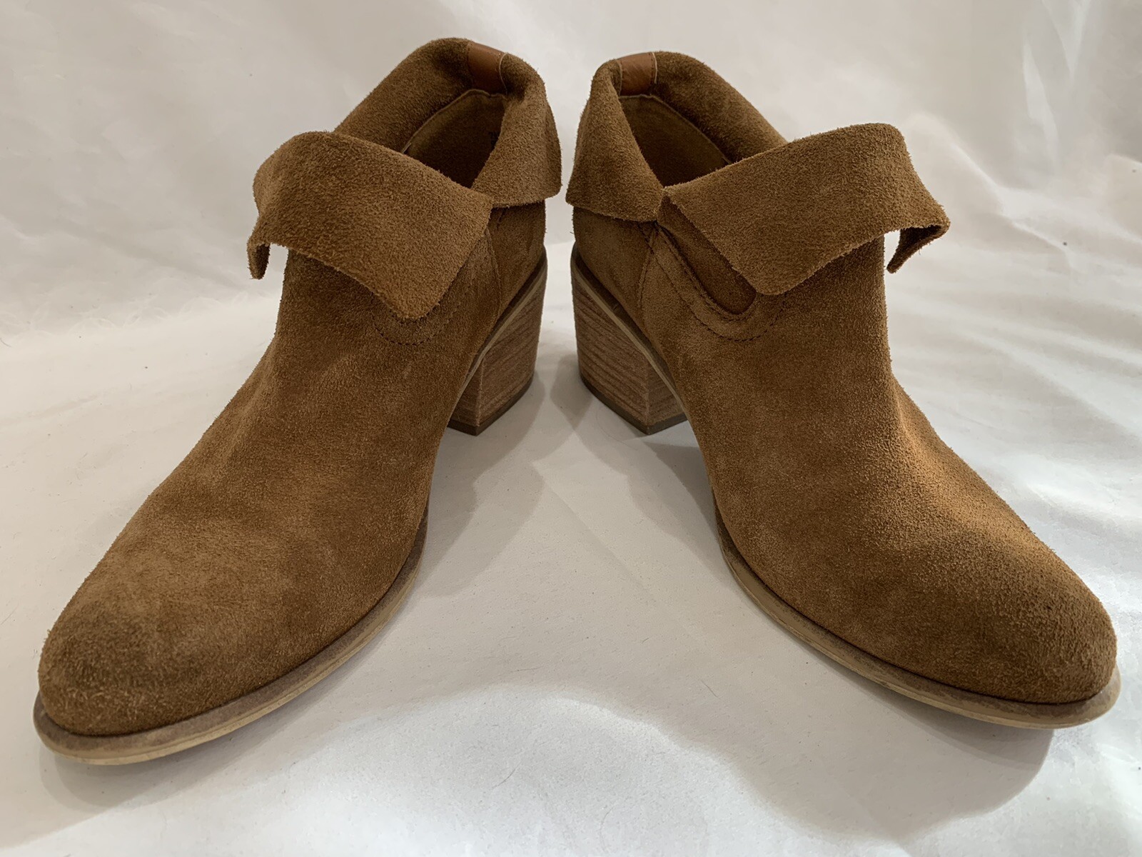 Women’s Nordstrom BP Booties Boots SZ 7.5 Suede GUC