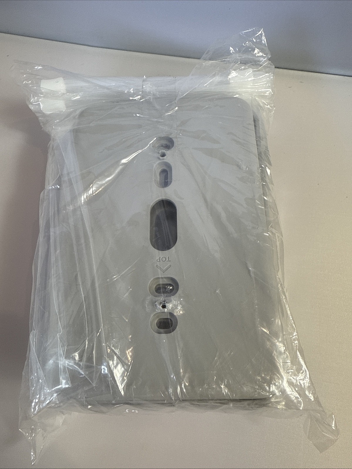 Goof Mount Plate Vivint Doorbell Camera Pro Gen 2 VS-DBC350-WHT Lot of 8 New