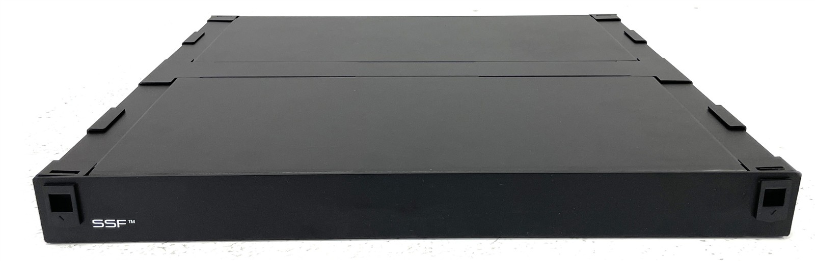 Open Box Cleerline SSF SSF-1RU-E3 Fiber Distribution Panel for 3 Plates or MTP