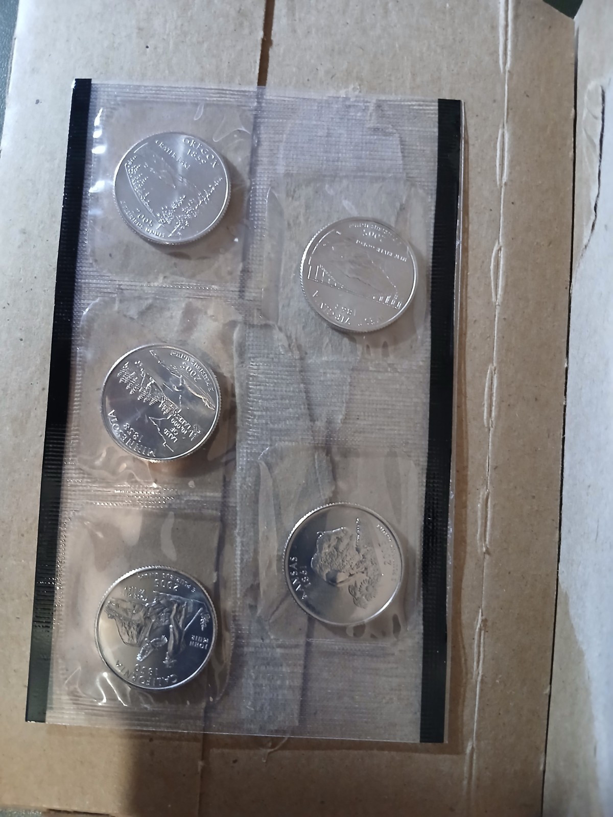 2005 MINT UNCIRCUATED SET ITEM #SUX3-1SET