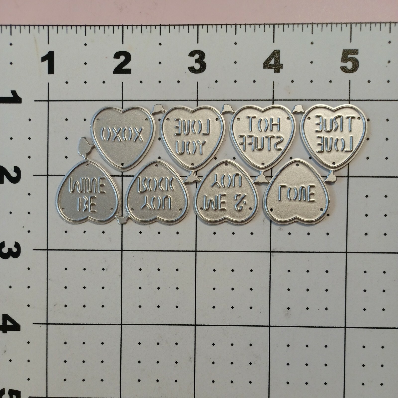 Universal Thin Metal Die Cut Tool Valentine Wedding Heart Conversation candy XO
