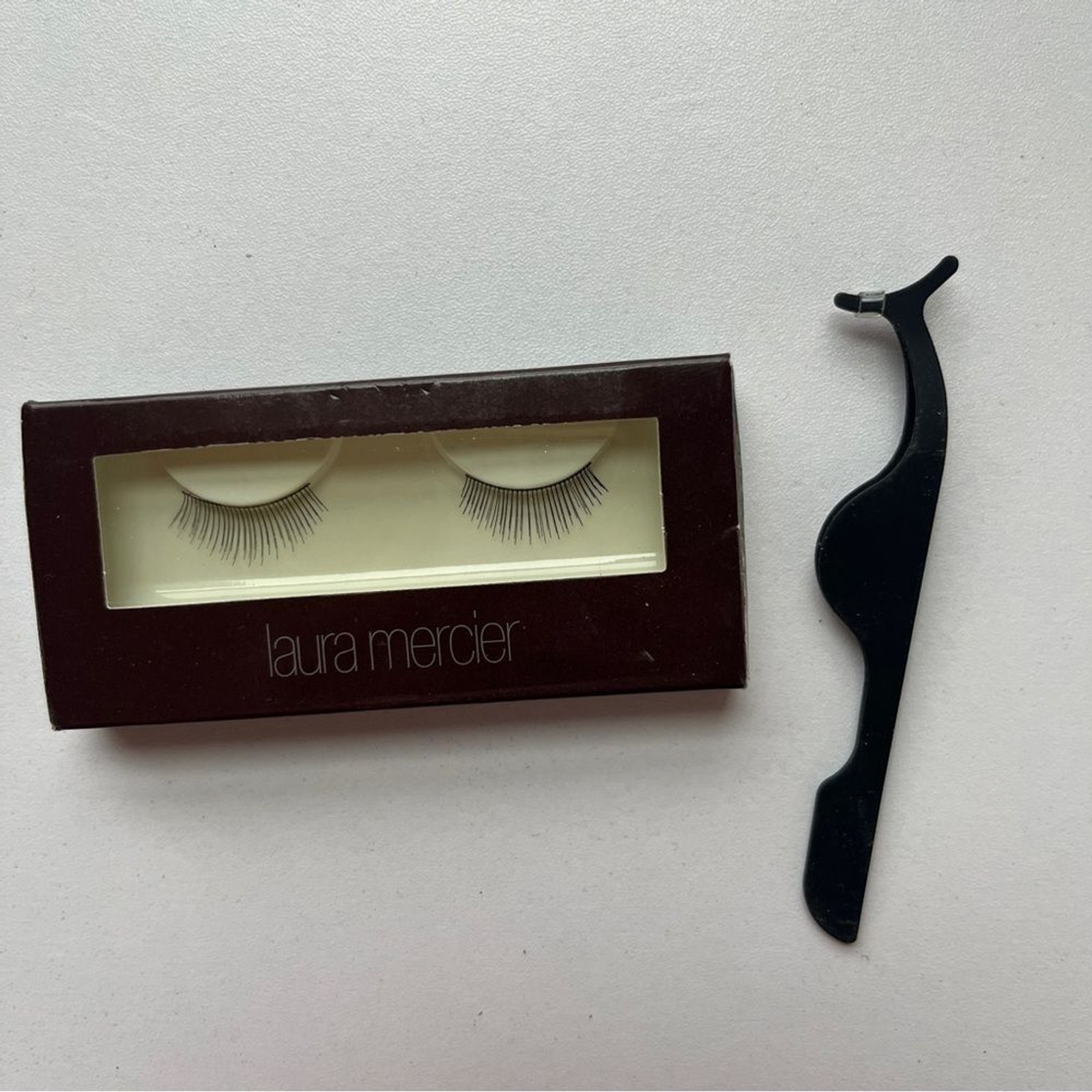 Laura Mercier Lashes with Black Tool