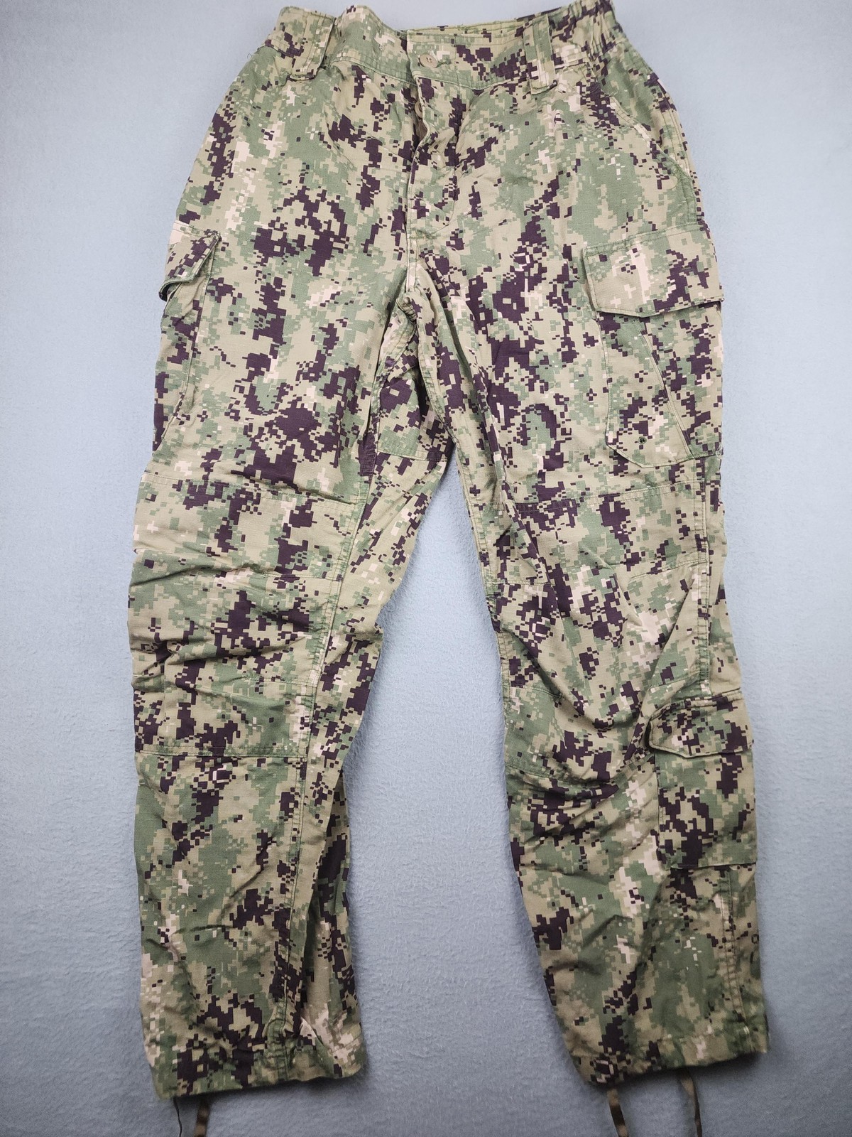 US Navy Pants Mens 33 Short Green Type III NWU Camo Cargo Ripstop Work Seals