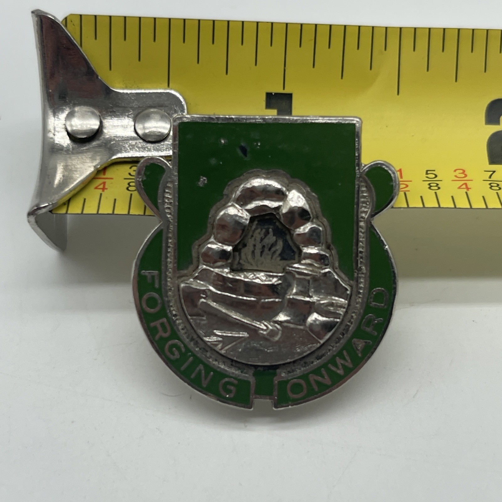 U.S. Military 123rd Ordnance Battalion Crest DI DUI Pin FORGING ONWARD Insignia