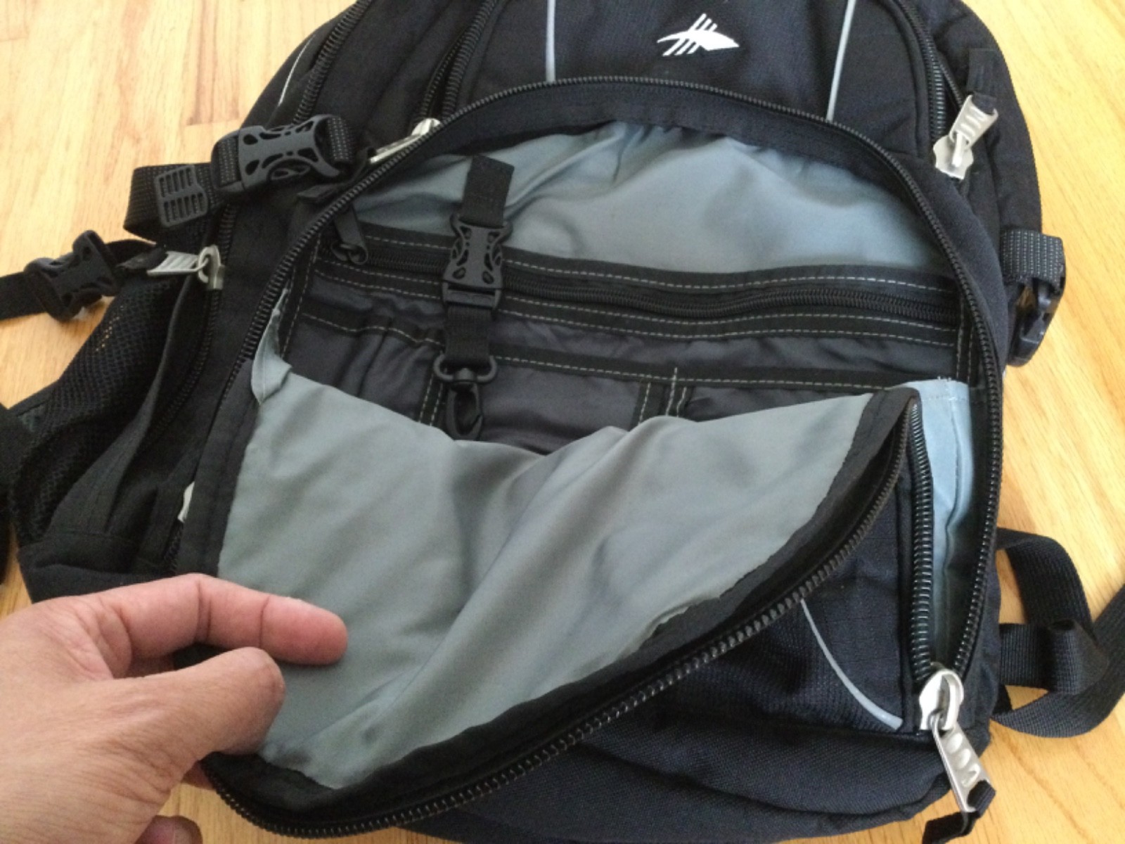 High Sierra Swerve Black HP Backpack