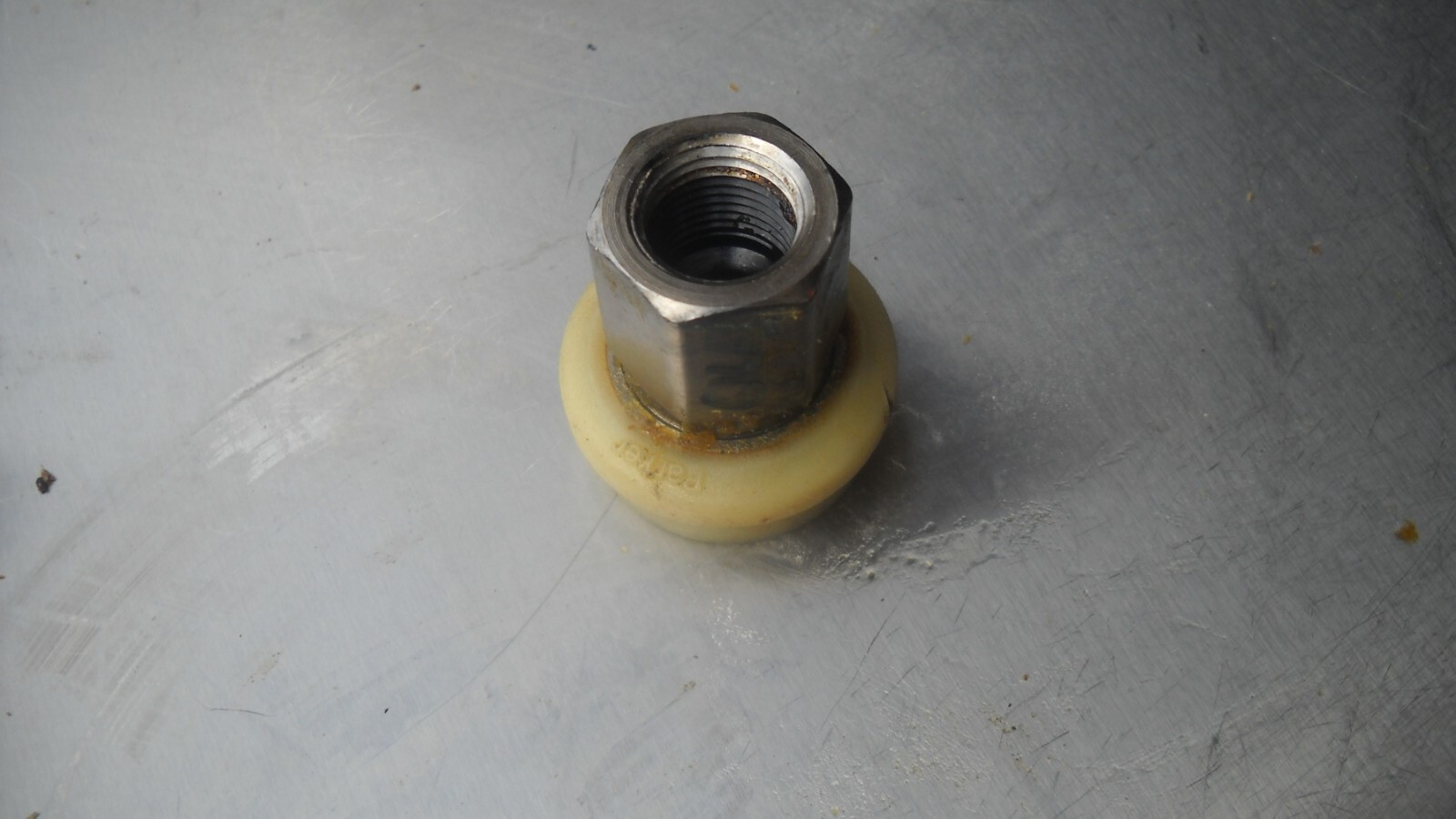 GILES GBF-50 COMMERCIAL FRYER FILTER PAN CONNECTION