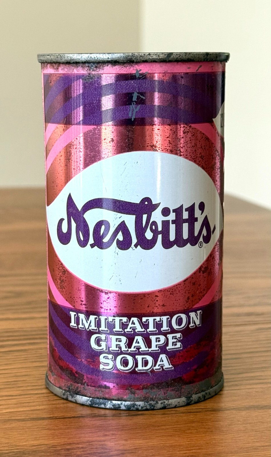 *Rare*-Nesbitt's Imitation Grape Flat Top Soda Can (Pre-Zip Code)