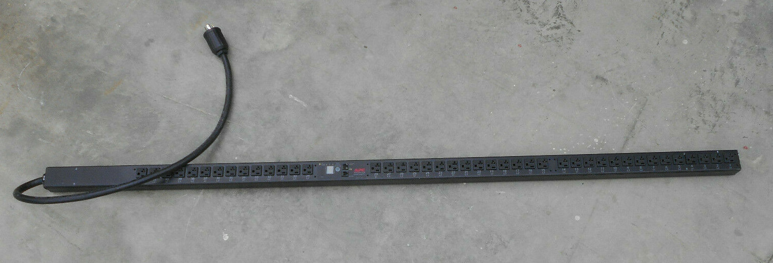 APC AP7862 METERED RACK PDU POWER DISTRIBUTION UNIT 42 OUTLETS