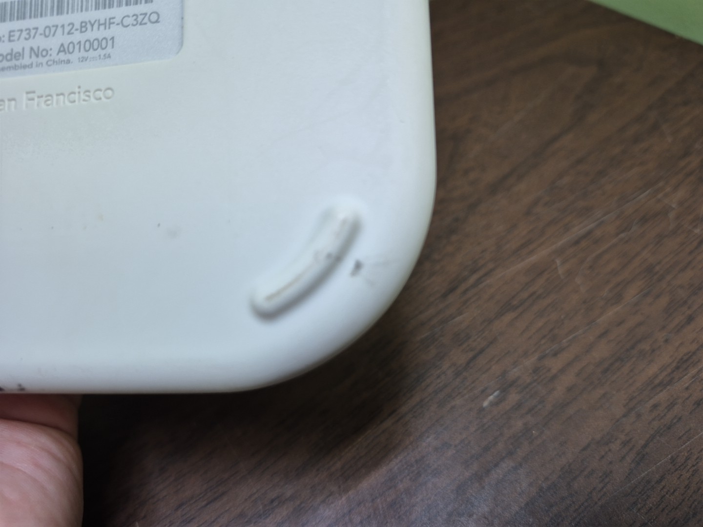 Eero Pro Model A010001 Router -White 1st Gen UNTESTED Read Description