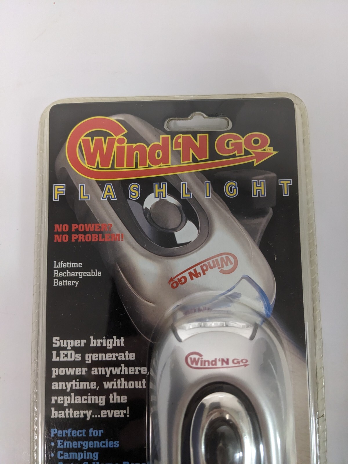 WIND 'N GO LED Windup Flashlight Kinetic Charge NEW OLD STOCK
