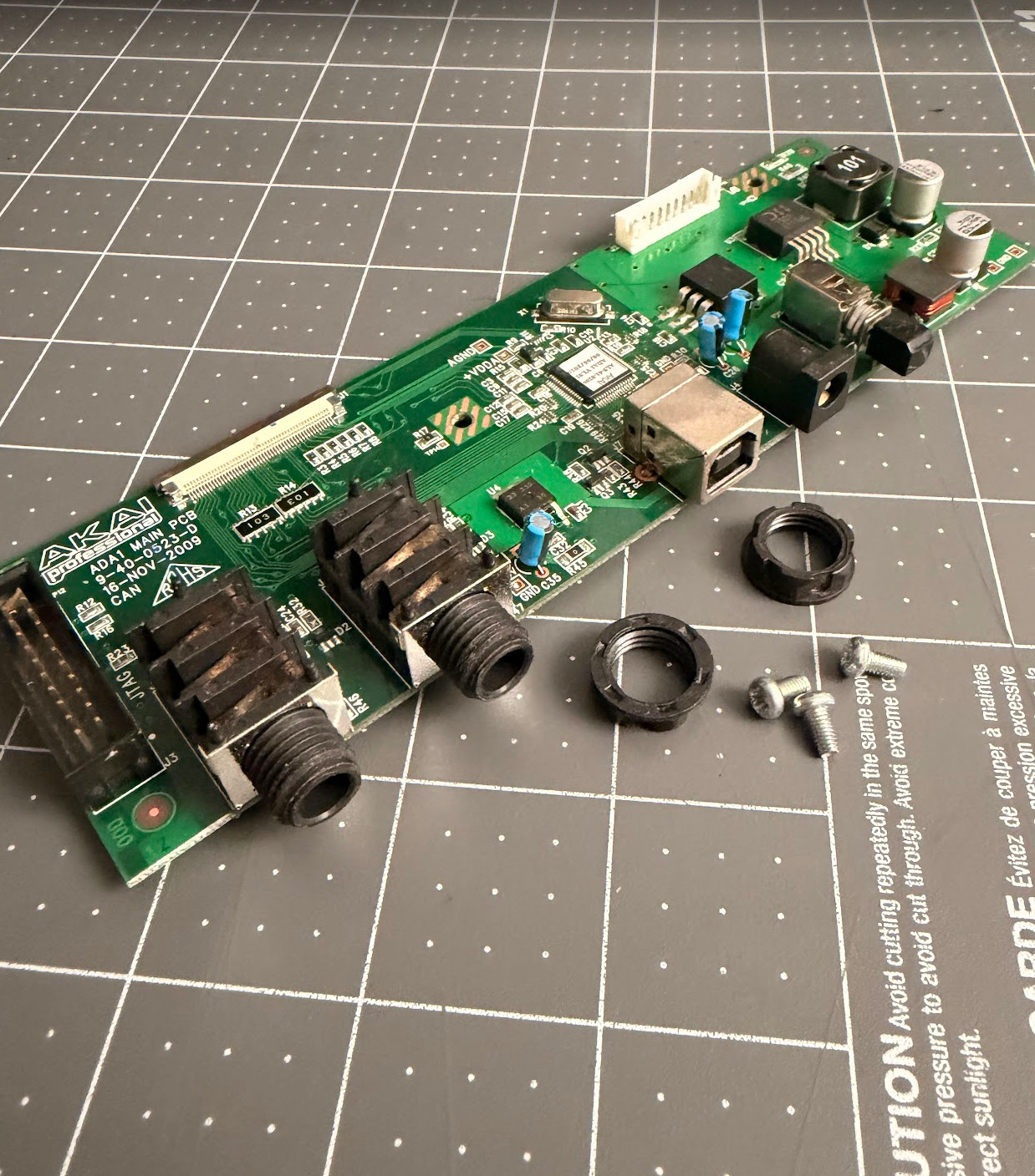 Genuine AKAI APC40 MKI Ableton MIDI Controller Part Main PCB USB AC ON OFF BOARD