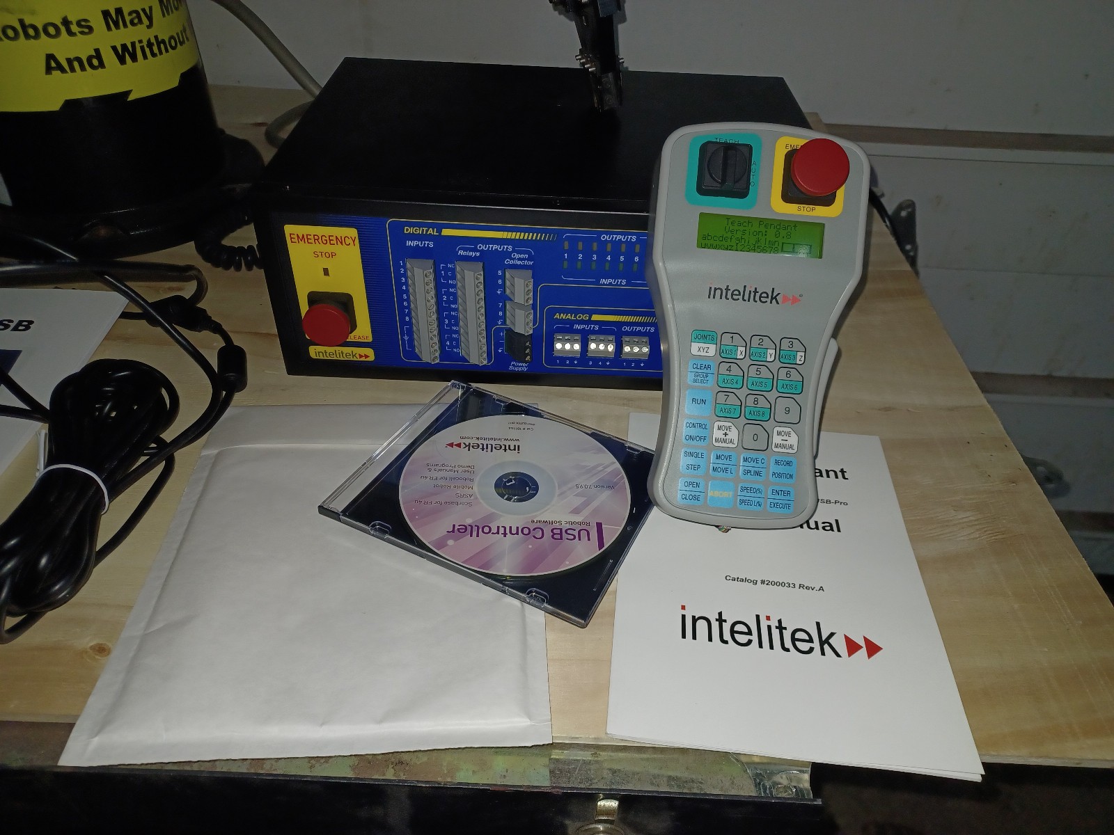 INTELITEK SCORBOT-ER4u Robotic Arm as Pictured, Software, Cables, Teach Pendant