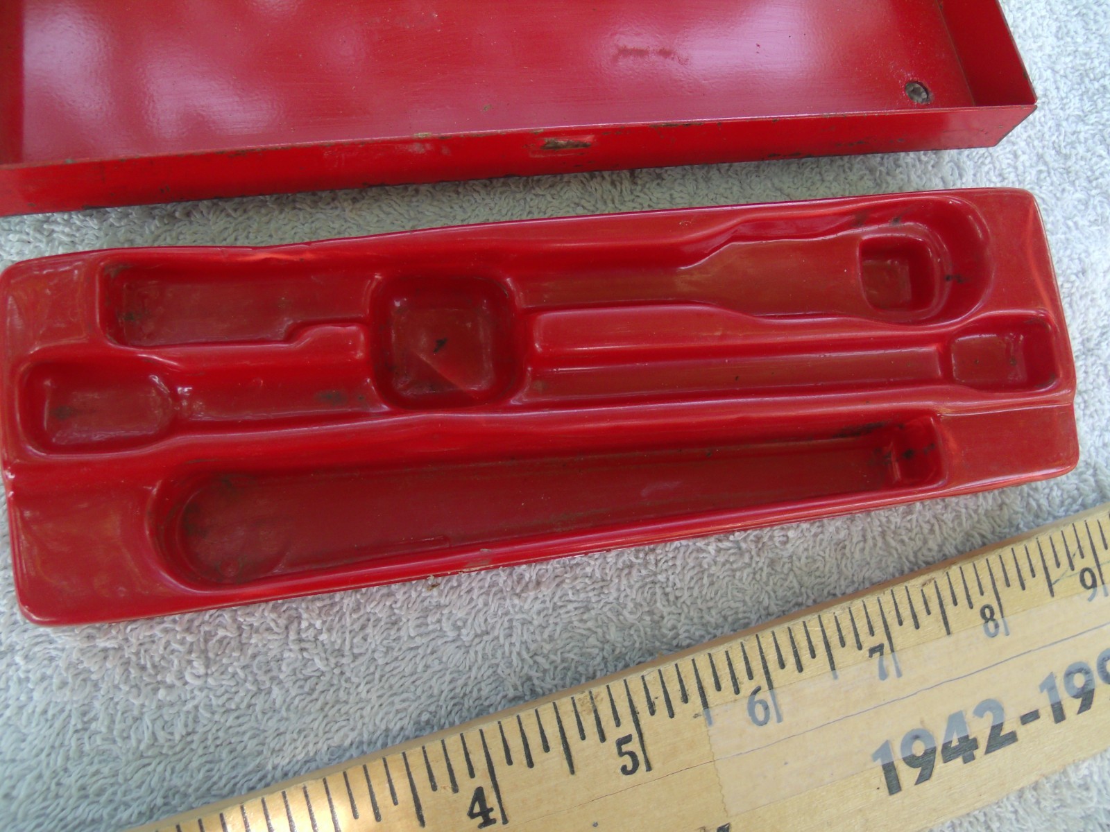 1985? Vintage Snap-on KRA-229 Tool Ratchet Socket Storage Box with Insert [Used]