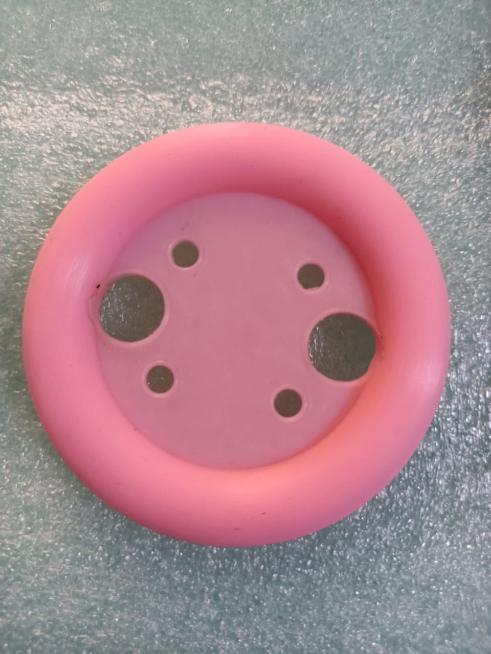 Ring pessary with support are 100% silicone
