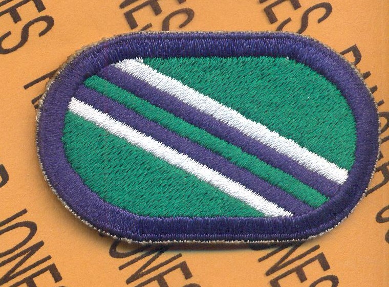 US Army 165th QM Quartermaster Co Airborne para oval patch