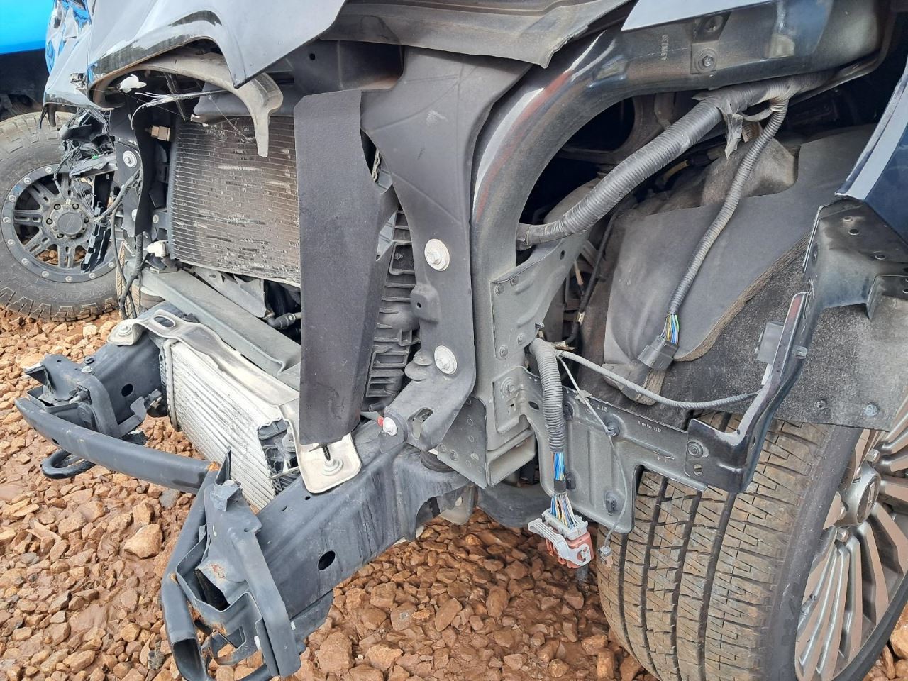 NAVIGATOR 2019 Glove Box 4815593