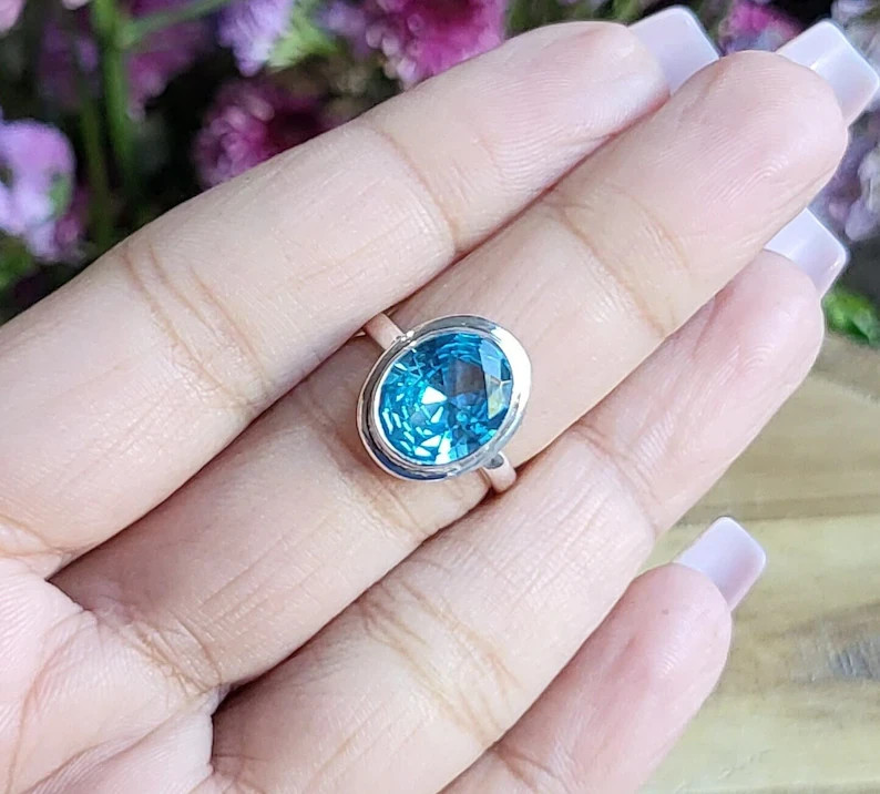 Blue Topaz Gemstone 925 Sterling Silver Ring Handmade Jewelry Gift For Women