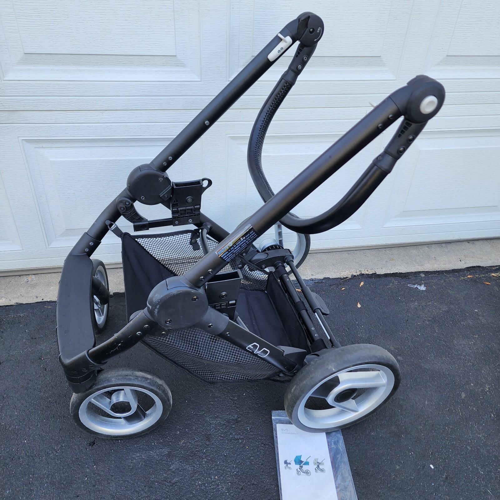 Mutsy Evo Black Stroller Original *Frame +wheels Only* and manual Foldable