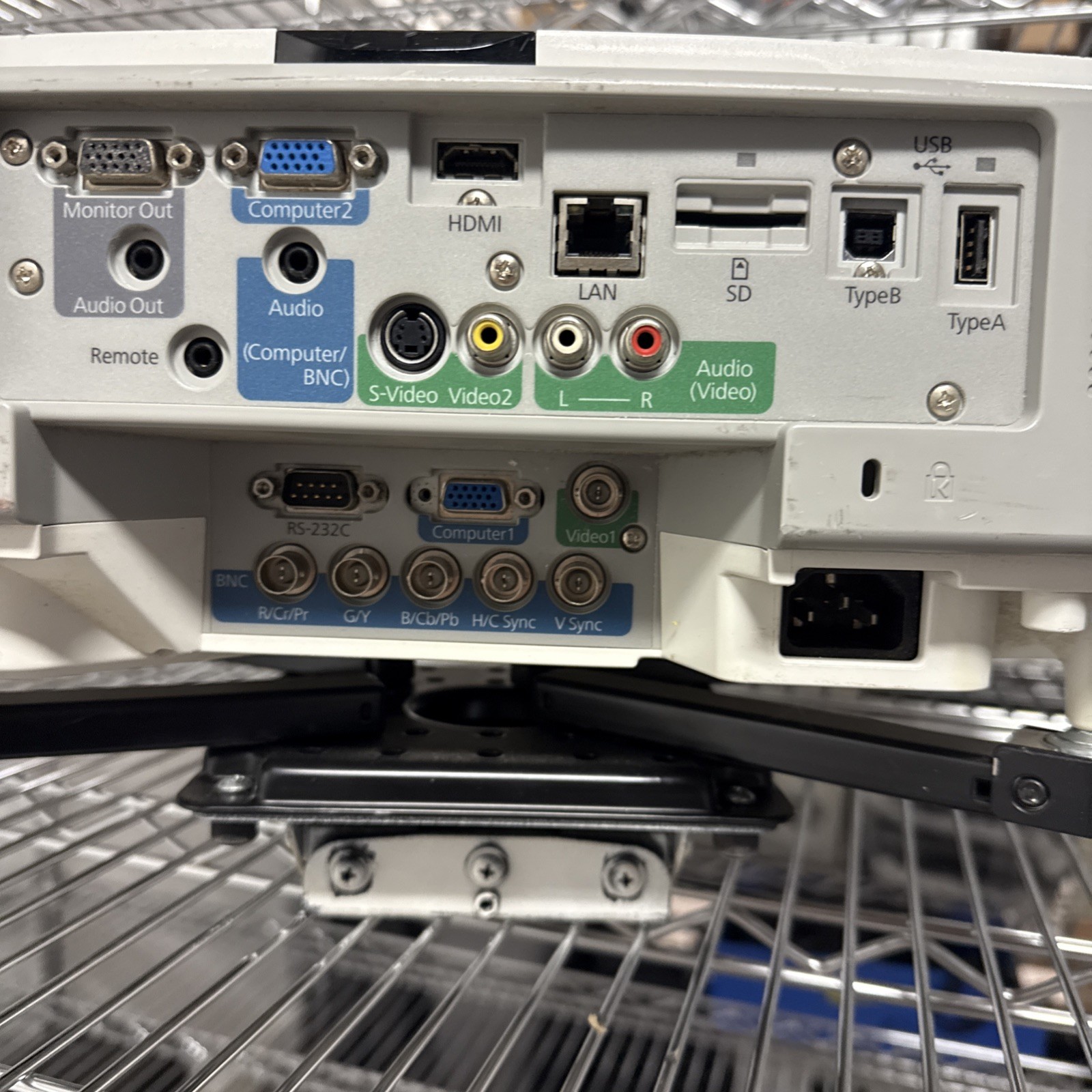 Epson PowerLite Pro G5350 Projector / H286A *Fully tested*