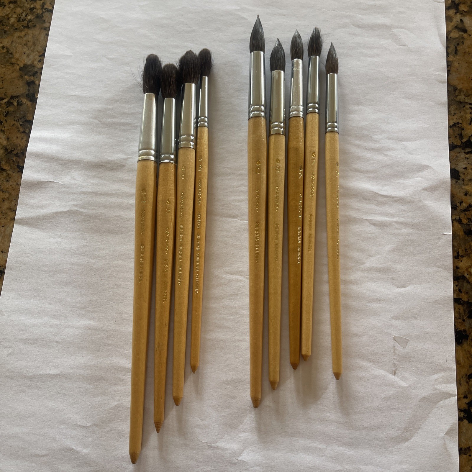Yarka Siberian Squirrel art brushes lot of 9: size:  6, 7, 8, 10, Made In Russia