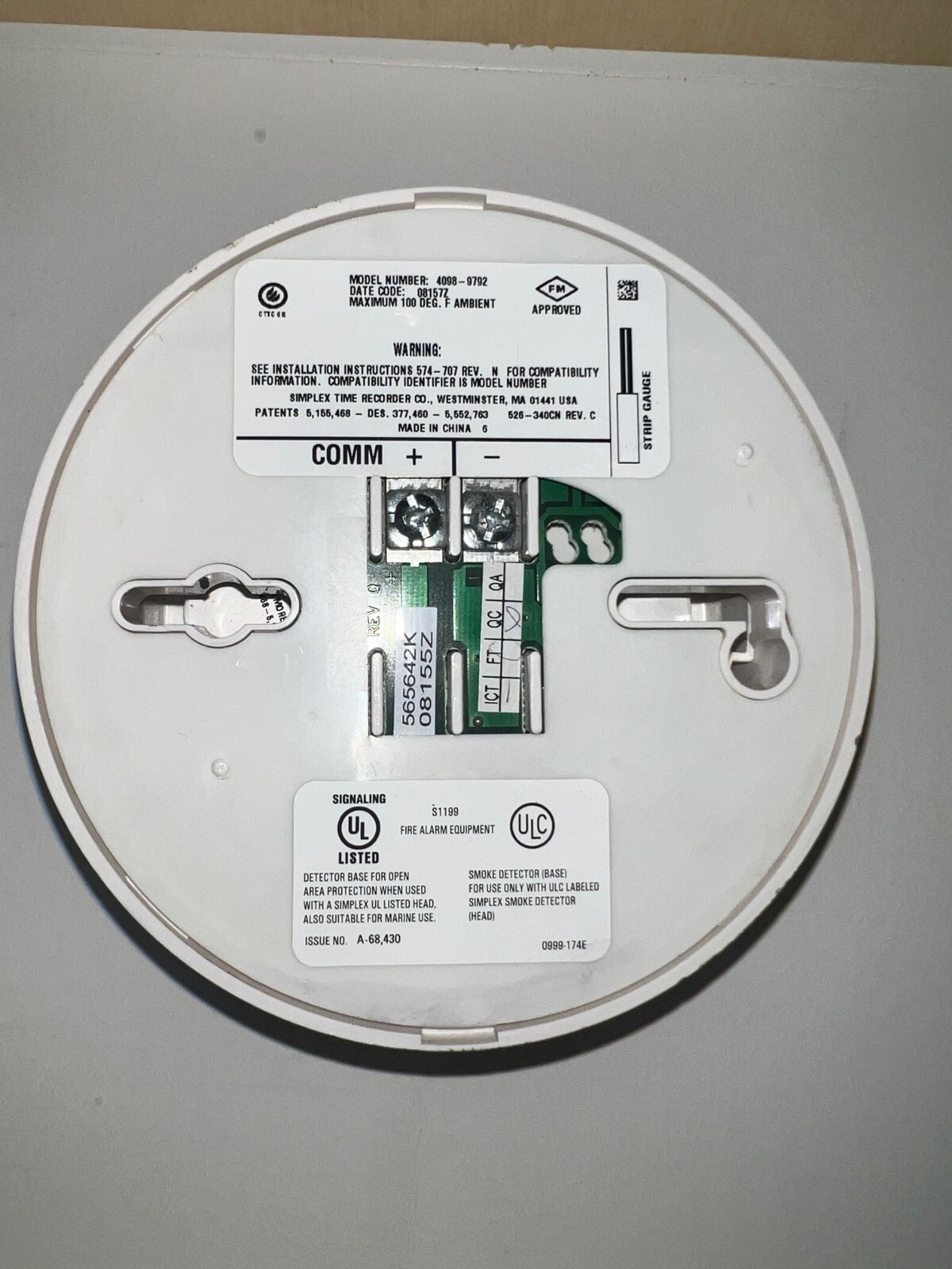 Simplex smoke detector base 4098-9792 and detector head 4098-9714