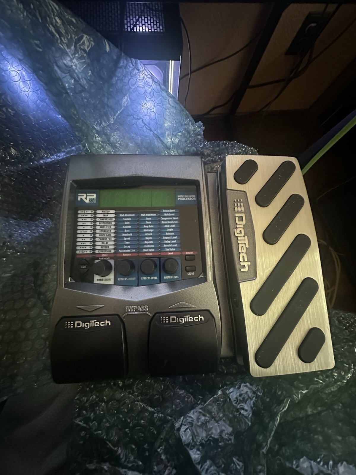 Digitech RP250 Digital Effects Pedal Guitar Effects Processor No Power Supply